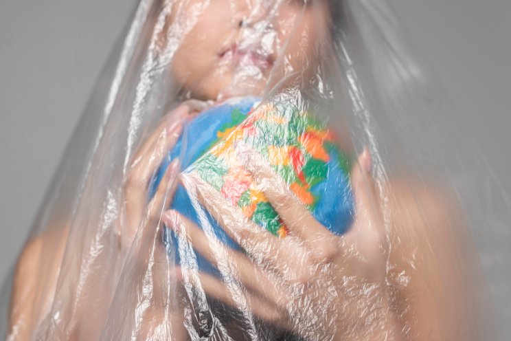 Oceans struggle to absorb Earth's CO2 as microplastics spread - Hortimedia