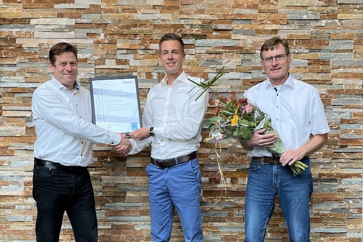 Van der Hoeven and Patron Agri Systems expand HortiQ Certification