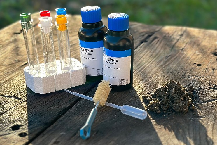 Martin Lishman launches new range of soil testing kits