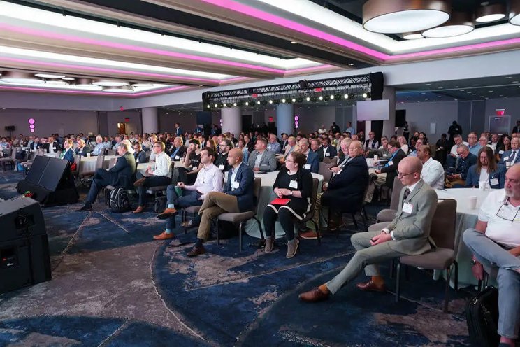 Highlights from the Indoor AgTech Summit
Highlights from the Indoor AgTech Summit