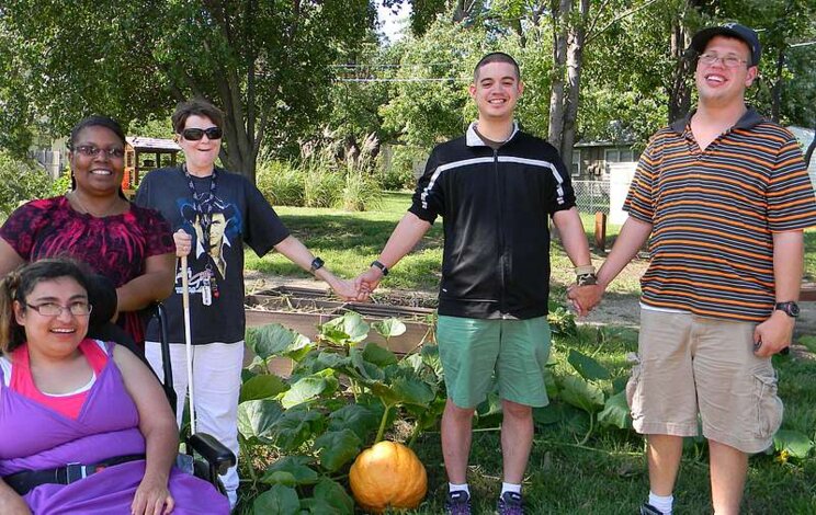 Voting now open for NGB's 2022 Therapeutic Garden Grant Voting now open for NGB's 2022 Therapeutic Garden Grant