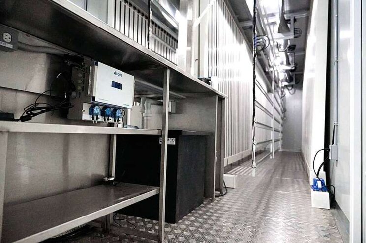 ZipGrow launches supersized container farm ZipPod ZipGrow launches supersized container farm ZipPod