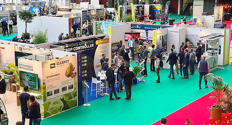 GreenTech: insights in approach & value of Autonomous Growing GreenTech: insights in approach & value of Autonomous Growing