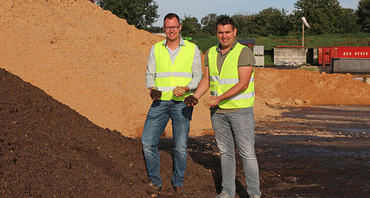Renewable raw material: 'Kompofibre' Renewable raw material: 'Kompofibre'