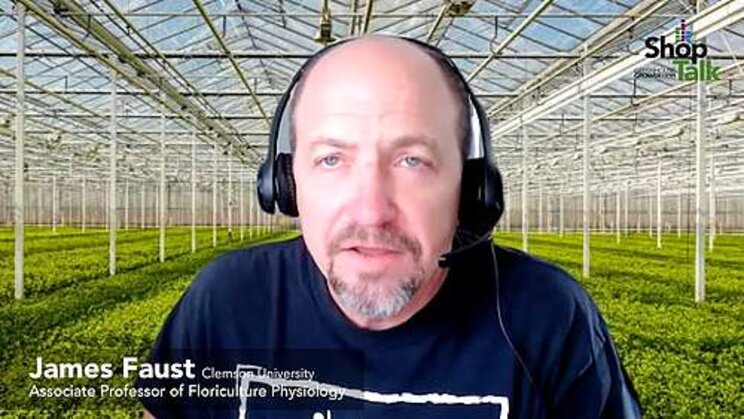 Location-specific considerations for greenhouse lighting Location-specific considerations for greenhouse lighting