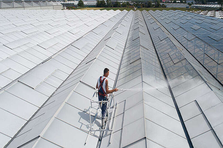 Too hot in your greenhouse? Choose the right shading Too hot in your greenhouse? Choose the right shading
