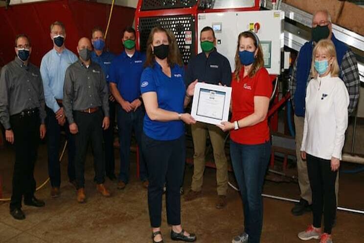 HydraFiber, Agrinomix celebrate 100th machine installation HydraFiber, Agrinomix celebrate 100th machine installation