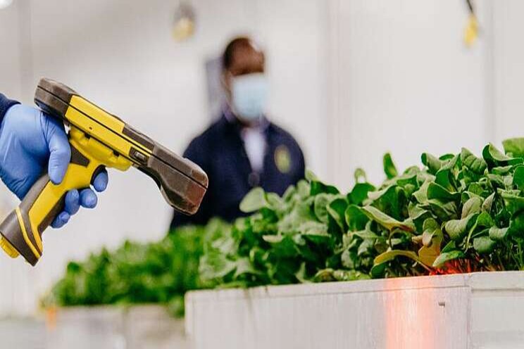 Food safety starts with traceability Food safety starts with traceability