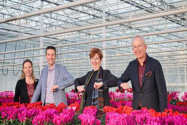 Beekenkamp, Schoneveld partner on plant breeding and research Beekenkamp, Schoneveld partner on plant breeding and research