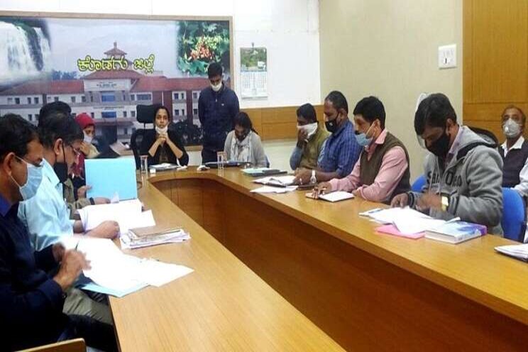 Now, farmers can conduct survey of crops using app Now, farmers can conduct survey of crops using app
