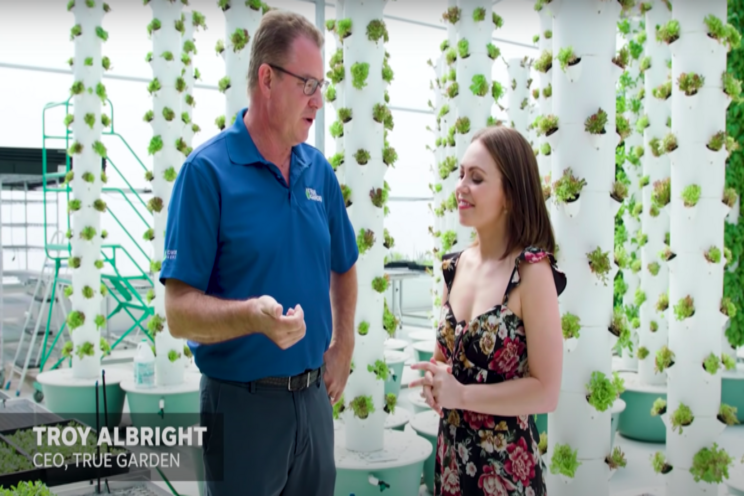 Next gen farming without soil and 90% less water Next gen farming without soil and 90% less water